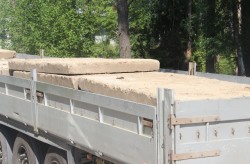 Продаём плиты дорожные бывшие в употреблении